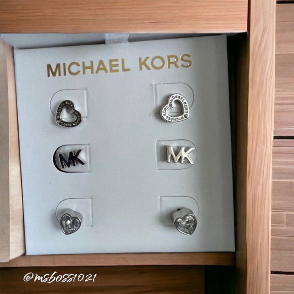 Michael Kors 3 Pair Earring Set BRAND NEW - Picture 1 of 2